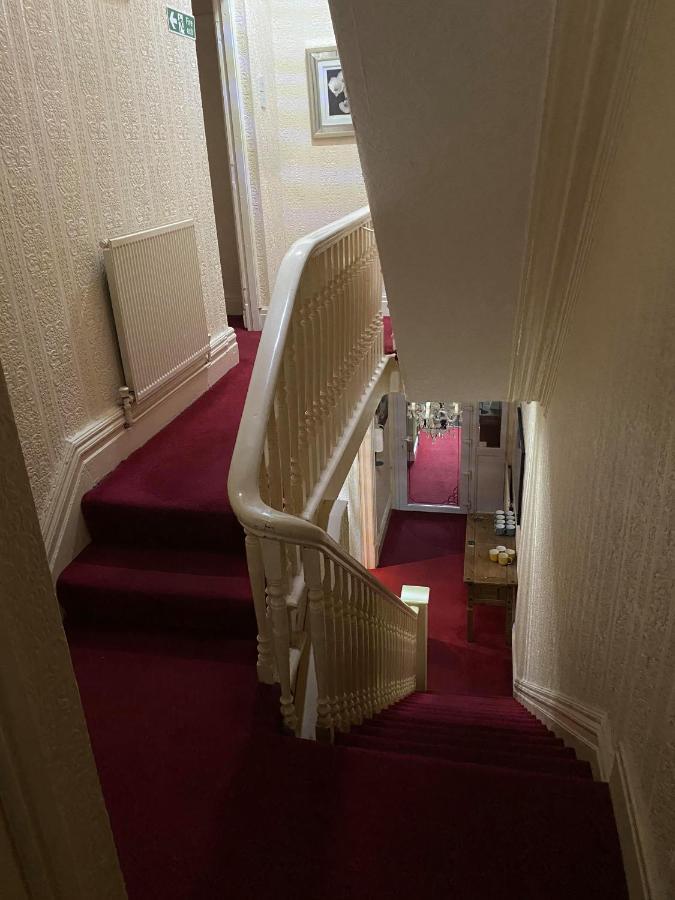 Hotel Jeanne Blackpool Extérieur photo